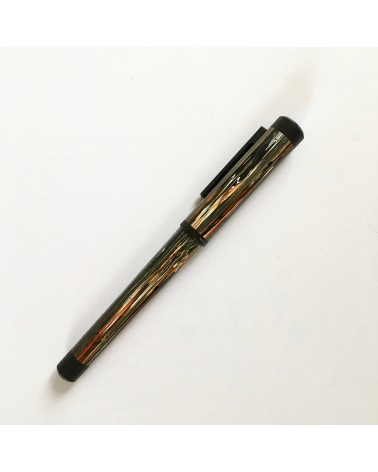 Stylo-plume Montegrappa Zero Meteor Shower, édition limitée à 300 pièces. L'Ecritoire design, Lausanne.