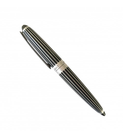 Stylo-plume Diplomat Aero Stripes, bec (plume) acier inoxydable