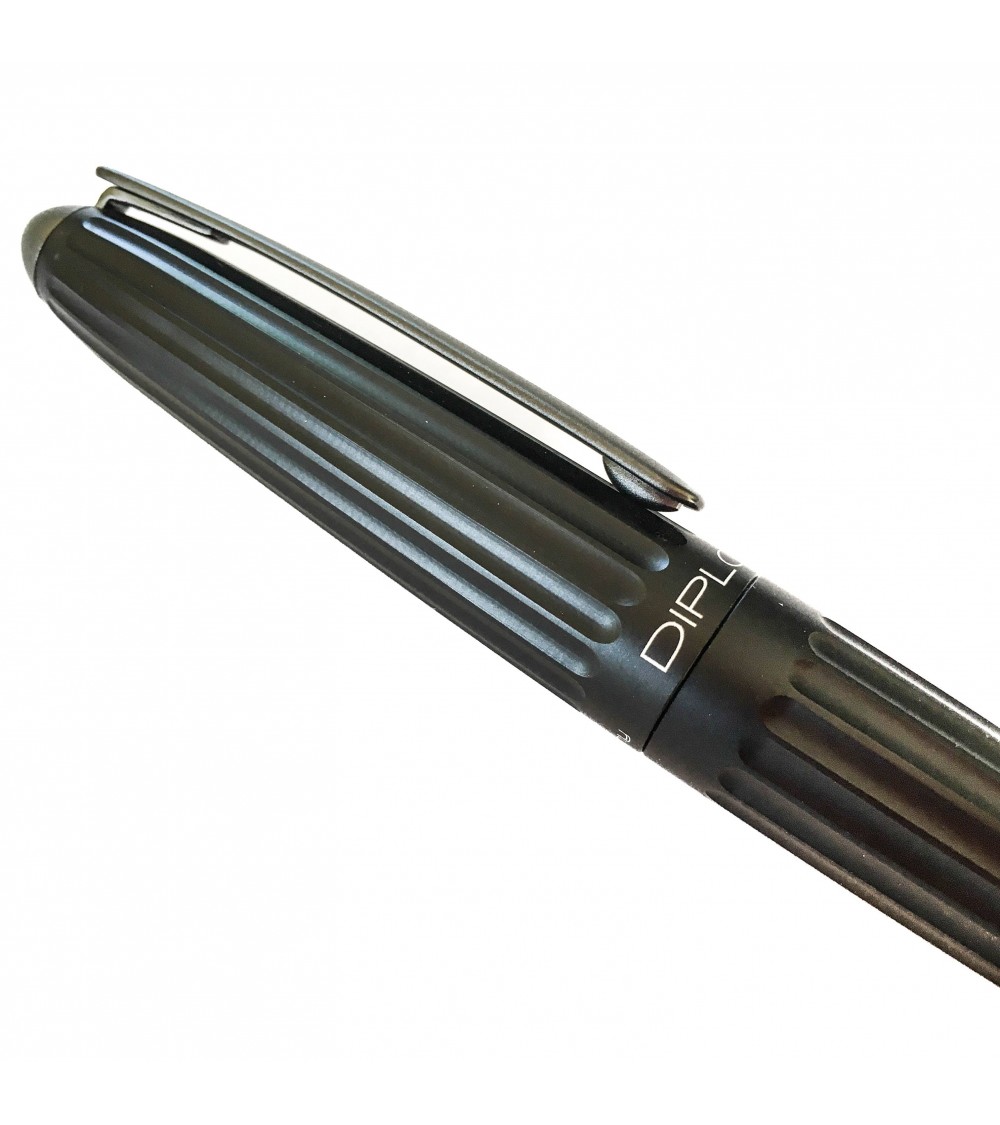 Stylo-plume Diplomat Aero Noir, bec (plume) acier inoxydable EF, F, ou M, à L'Ecritoire design, Lausanne