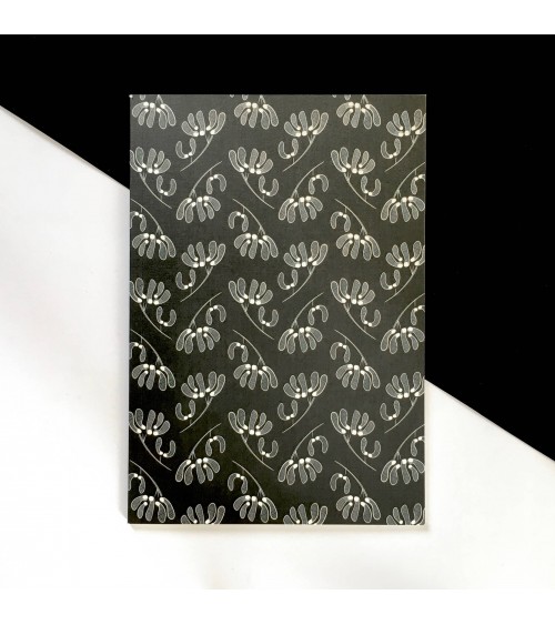 Carnet vierge A5 (21 x 14,5 cm) Monsieur Papier, Sycomore. L'Ecritoire design, Lausanne.