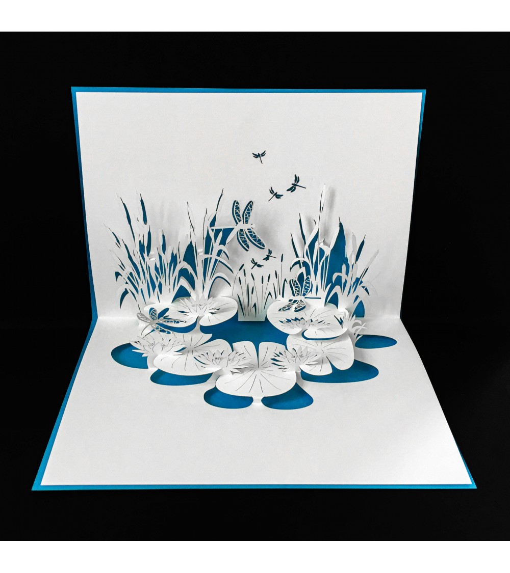 Carte pop up Rifletto, Nénuphars, bleu clair, fabriquée en Allemagne. L'Ecritoire design, Lausanne.