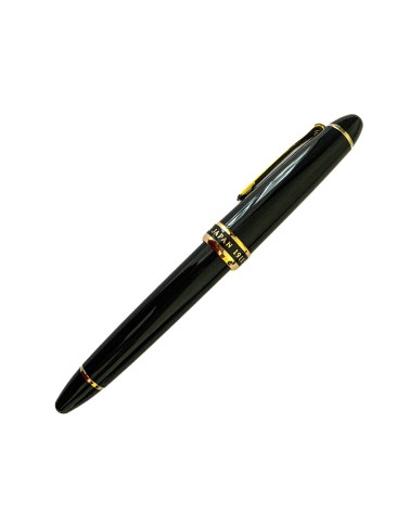 Stylo-plume Sailor Naginata 1911 GT Cross Point, bec produisant un trait de largeur variée selon la position du bec.