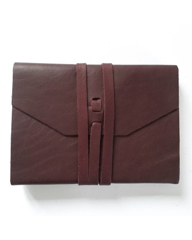 Carnet Manufactus Laccio, couverture cuir veau Lie de vin, 256 pages papier vélin, fabriqué en Italie