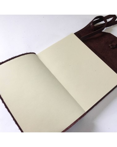 Carnet Manufactus Laccio, couverture cuir veau Lie de vin, 256 pages papier vélin, fabriqué en Italie