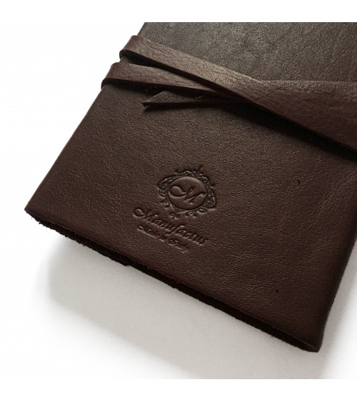Carnet Manufactus Laccio, couverture cuir veau Marron, 256 pages papier vélin, fabriqué en Italie