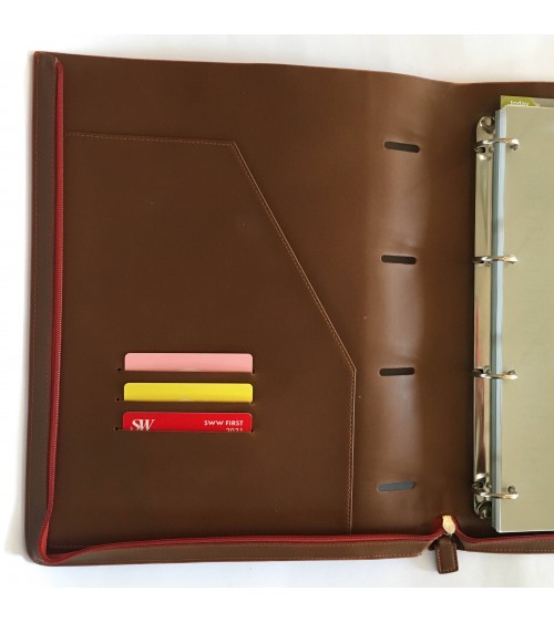 Porte-documents NAVA A4 en simili cuir, couleur cognac avec quatre anneaux incorporés