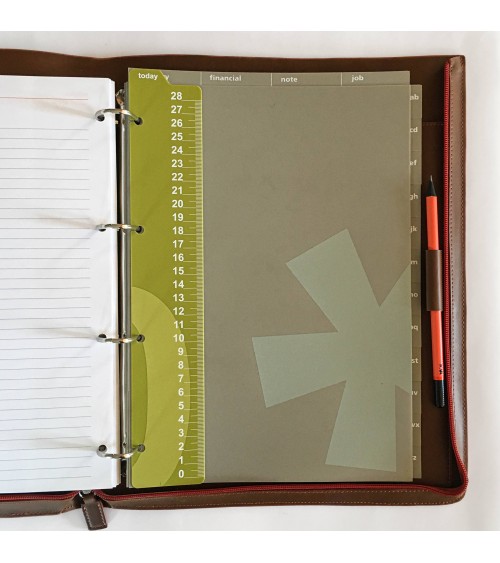 Porte-documents NAVA A4 en simili cuir, couleur cognac avec quatre anneaux incorporés