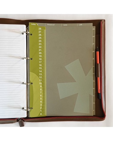 Porte-documents NAVA A4 en simili cuir, couleur cognac avec quatre anneaux incorporés