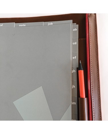 Porte-documents NAVA A4 en simili cuir, couleur cognac avec quatre anneaux incorporés