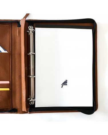 Porte-documents PA Impulse, format A4, zippé en cuir de veau couleur cognac, anneaux et bloc-notes