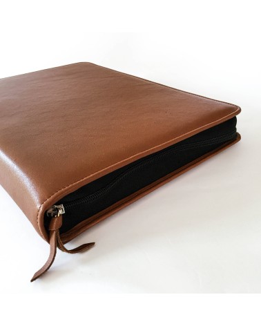 Porte-documents PA Impulse, format A4, zippé en cuir de veau couleur cognac, anneaux et bloc-notes