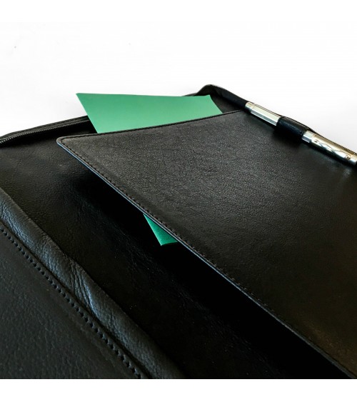 Porte-documents trieur PA Carpe diem A4, zippé cuir noir, 4 compartiments pour documents A4, boucle pour stylo.