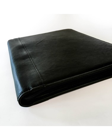 Porte-documents trieur PA Carpe diem A4, zippé cuir noir, 4 compartiments pour documents A4, boucle pour stylo.