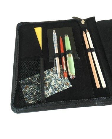 Porte-bloc Kaweco, A5, zippé cuir noir, 1 compartiment pour cartes, cinq boucles pour stylos, bloc-notes.