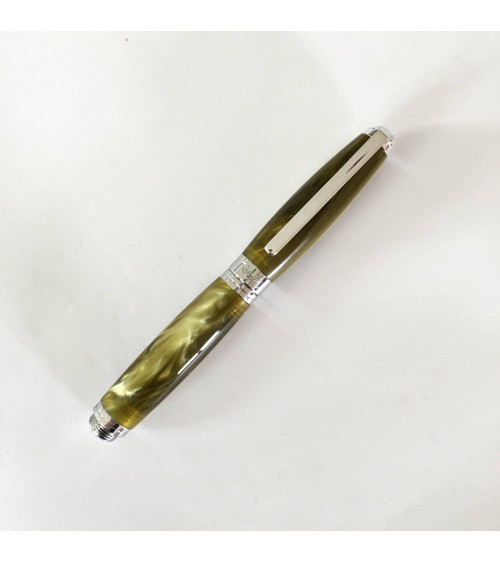 Stylo-plume Récife Baoshi Soyouz Citrine (tons vert olive clairs et foncés, effet   chatoyant), plume en acier M