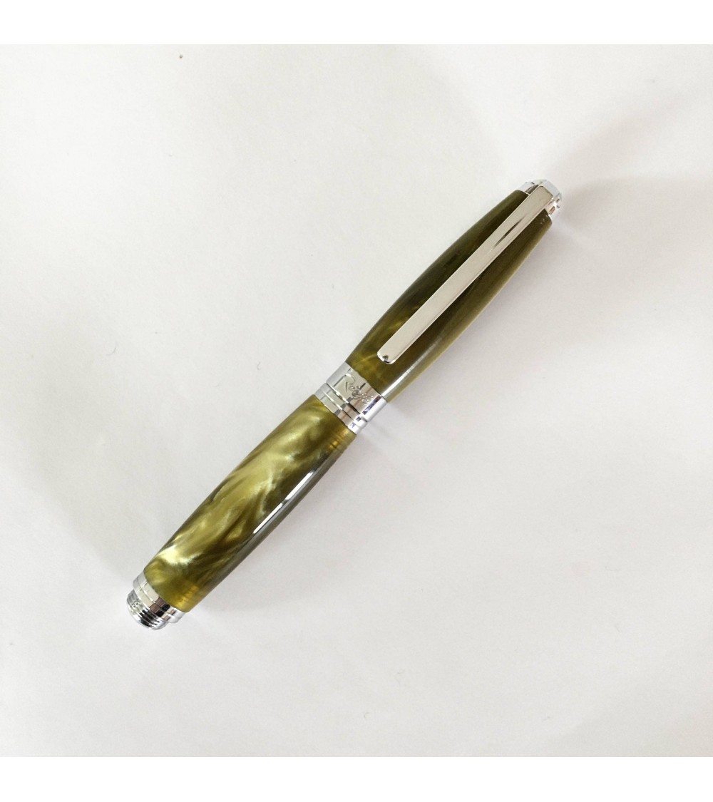 Stylo-plume Récife Baoshi Soyouz Citrine (tons vert olive clairs et foncés, effet   chatoyant), plume en acier M
