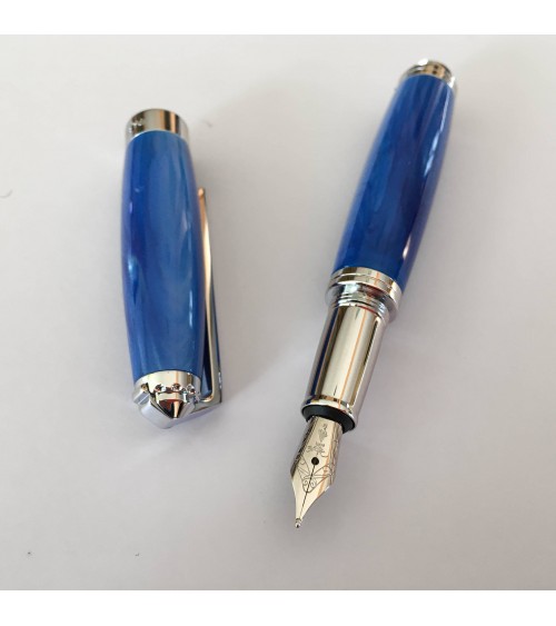 Stylo-plume Récife Baoshi Soyouz Lapis (tons bleu clairs et foncés, effet chatoyant), plume en acier M