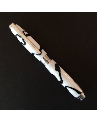 Stylo-plume Récife Mystique Soyouz Domino (volutes noires sur un fond blanc), plume en acier M