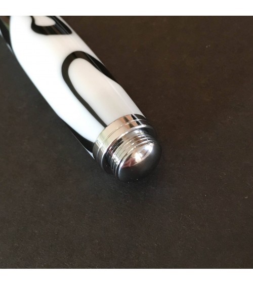 Stylo-plume Récife Mystique Soyouz Domino (volutes noires sur un fond blanc), plume en acier M
