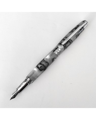 Stylo-plume Récife Pearl Soyouz Nacre (tons blanc nacré, noirs et gris clair), plume en acier M