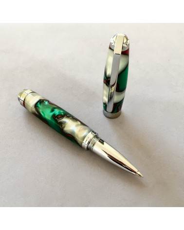 Roller Récife Pearl Soyouz rouge-vert (tons blanc nacré, rouges, verts et noirs, effet chatoyant)