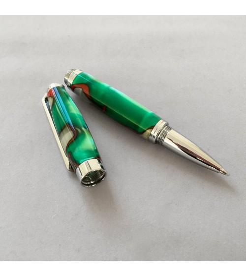 Roller Récife Pearl Soyouz rouge-vert (tons blanc nacré, rouges, verts et noirs, effet chatoyant)