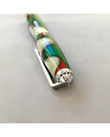 Roller Récife Pearl Soyouz rouge-vert (tons blanc nacré, rouges, verts et noirs, effet chatoyant)