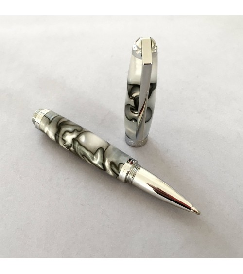 Roller Récife Pearl Soyouz nacre (tons gris, noirs et blanc nacré, effet chatoyant)