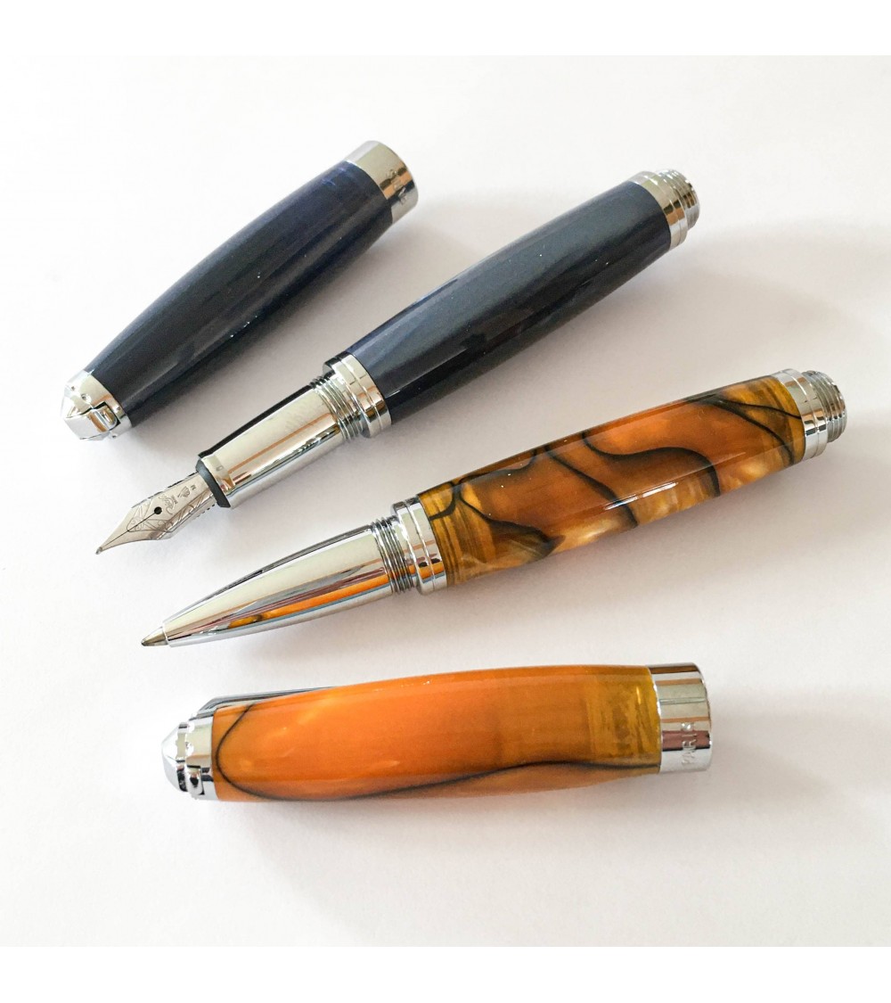 Combinaison stylo-plume Récife Soyouz Baoshi Agate et roller Récife Soyouz Pearl Orange, fabriqués en France