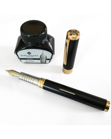 Stylo-plume Diplomat Nexus Noir Doré, réservoir grande capacité, plume or 14 carats, fabriqué en Allemagne