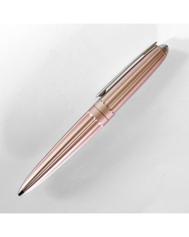 Stylo-plume Diplomat Aero Antique Rose, bec (plume) acier inoxydable, fabriqué en Allemagne