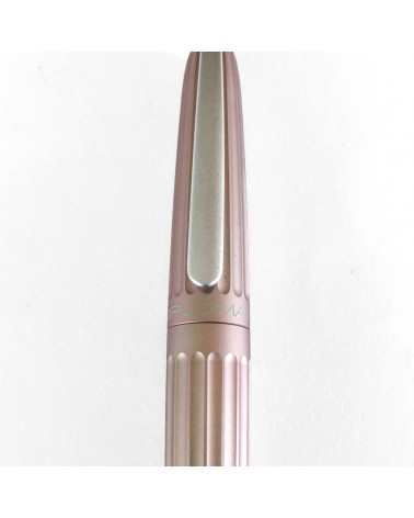 Stylo-plume Diplomat Aero Antique Rose, bec (plume) acier inoxydable, fabriqué en Allemagne