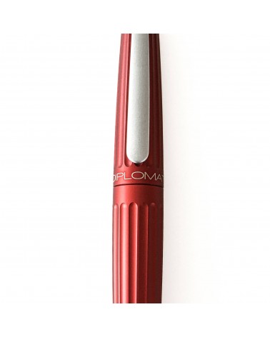 Stylo-plume Diplomat Aero Rouge, bec (plume) acier inoxydable, fabriqué en Allemagne