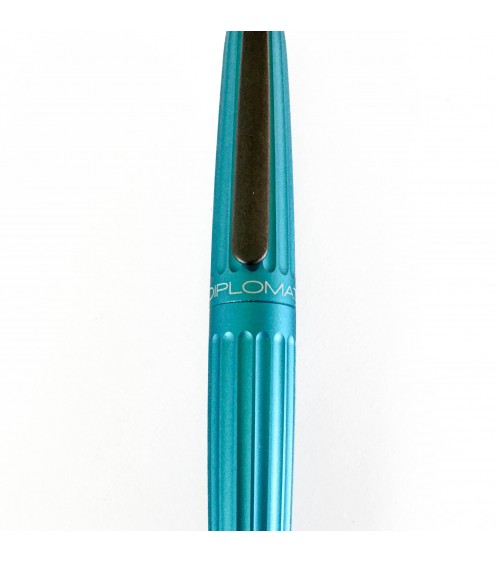 Stylo-plume Diplomat Aero Turquoise, bec (plume) acier inoxydable, fabriqué en Allemagne