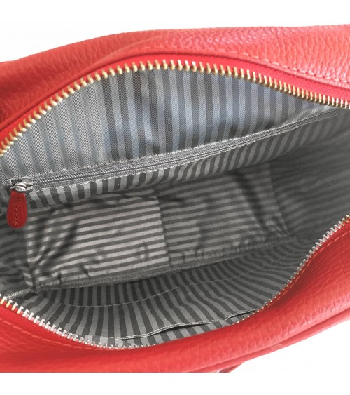 Grand sac à main Laurige modèle Antibe, cuir vachette rouge, sangle ajustable.  Fabriqué en France.