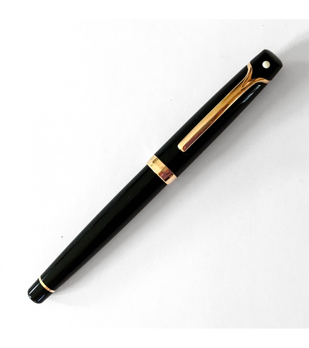 Roller Sheaffer Valor noir brillant, attributs plaqués or 22 carats, fabriqué en Italie