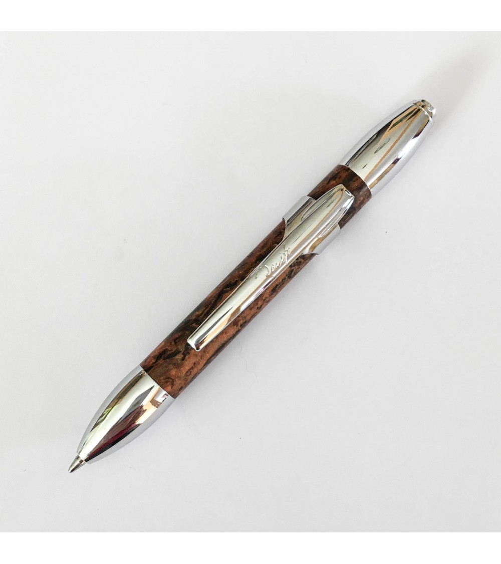 Stylo-bille Récife Baoshi Shakin Ambre mat, inspiré par le pouvoir des pierres précieuses, qui s’ouvre d’une petite secousse