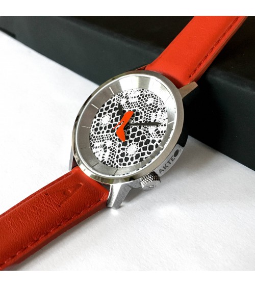 Montre AKTEO Talon aiguille 38 Noir dentelle-Acier inox, bracelet cuir rouge