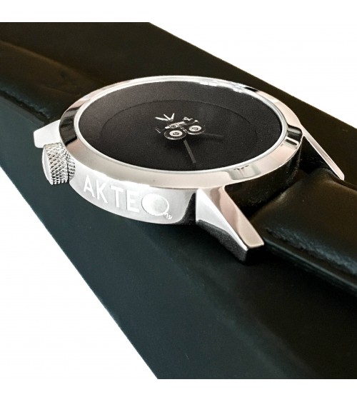 Montre Akteo Cinéma étoile 42, Noir-Acier inox, bracelet cuir noir