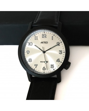 Montre AKTEO Besançon 42 Acier inox-noir, bracelet cuir noir