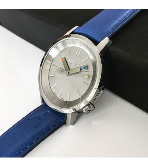 Montre AKTEO Fondamental 01 38 Acier mat-Acier inox, bracelet cuir bleu