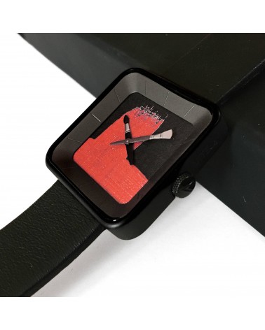 Montre AKTEO Peinture sQuare 35 Rouge-Noir, bracelet cuir noir.