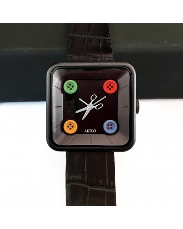 Montre AKTEO Couture Square 29 Noir-Noir, bracelet cuir noir