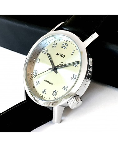 Montre AKTEO Besançon 42 Blanc-Acier inox, bracelet cuir noir