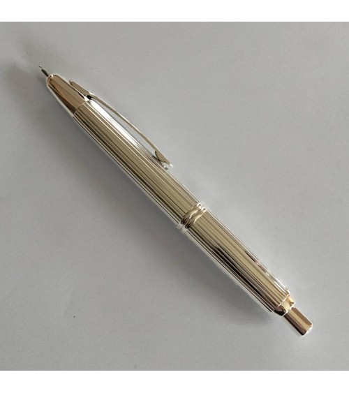 Stylo-plume Pilot Capless Stripe Argent