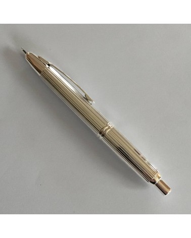 Stylo-plume Pilot Capless Stripe Argent