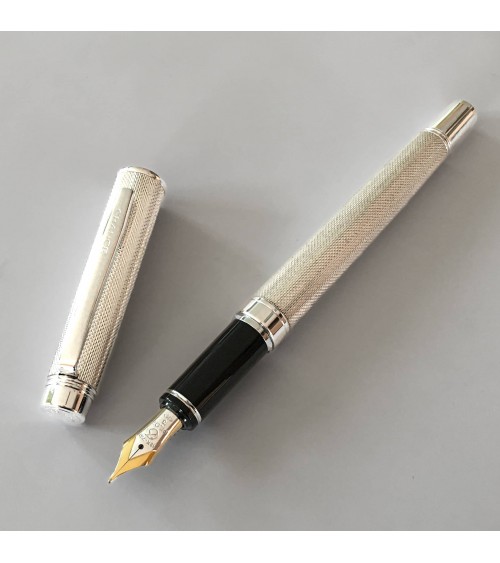 Stylo-plume Pilot Grance Grain, argent massif 925, plume or 18 carats largeur M