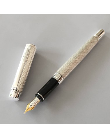 Stylo-plume Pilot Grance Grain, argent massif 925, plume or 18 carats largeur M