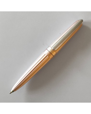 Stylo-bille Diplomat Aero Antique Rose