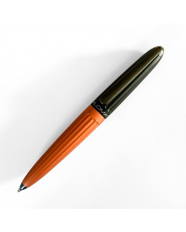 Stylo-bille Diplomat Aero bicolore Noir et Orange